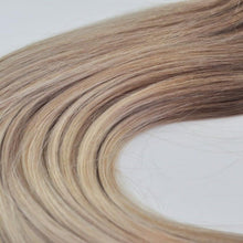 Load image into Gallery viewer, 20" Beige Blonde Clip In Extensions (backordered expected to ship Sept 15)
